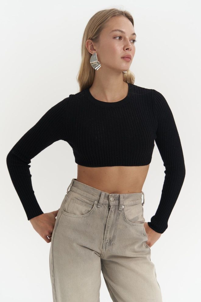 Mai Collection Crop Z Dzianiny Miękkiej Liana Black Hurtowa sprzedaż odzieży Casual