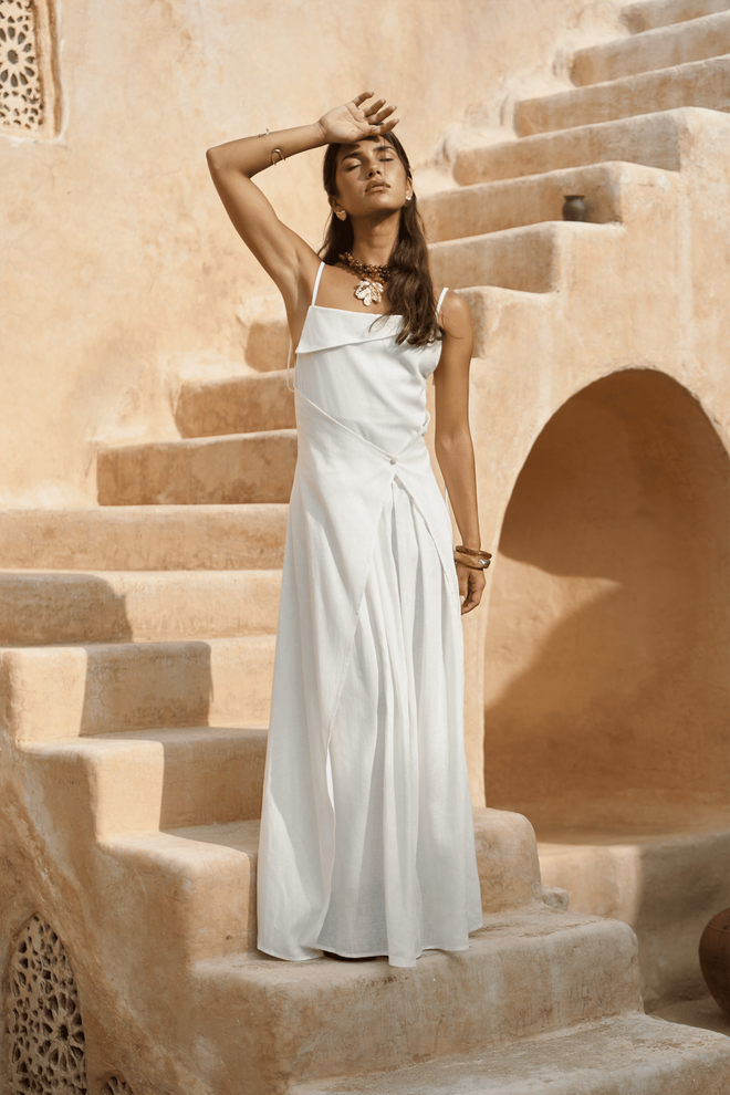 Mai Collection Abito Lungo In Lino Con Spalline Blantyre Abbigliamento all'ingrosso Elegante