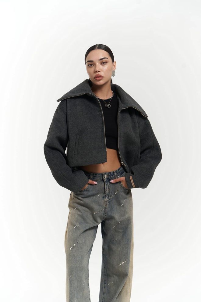 Mai Collection Maine Kurzjacke Mit Drapiertem Kragen Anthrazit Großhandelskleidung 0