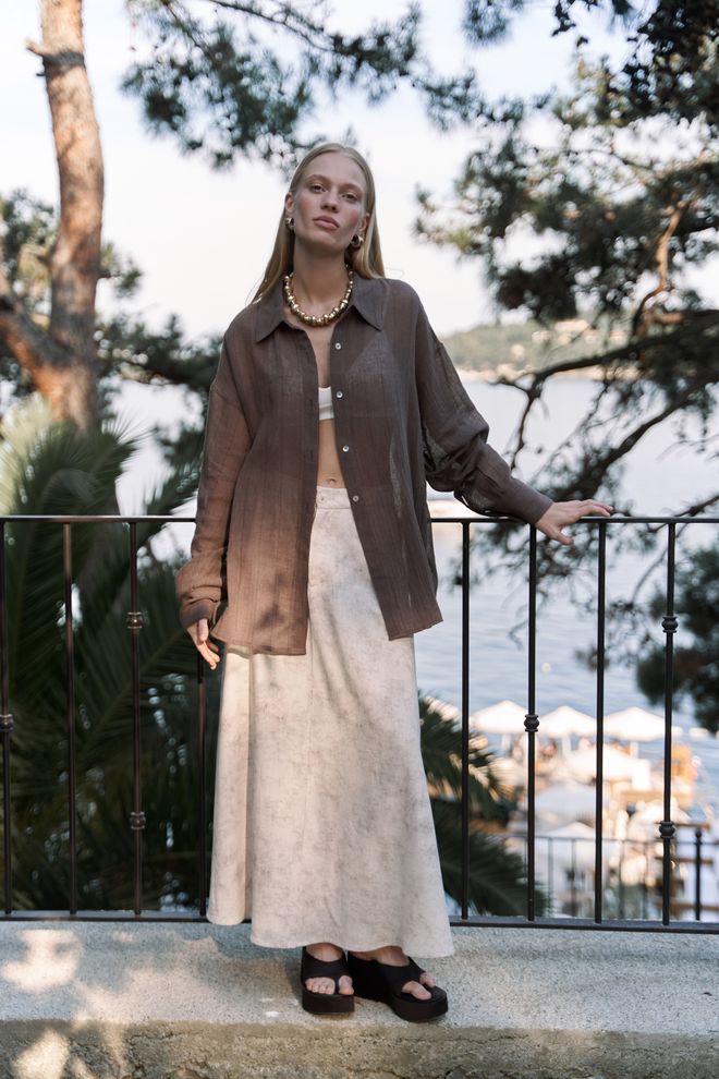 Mai Collection Smėlio Spalvos Platėjantis Maxi Sijonas Su Sagomis Ir Įstrižine Kišene Didmeninė prekyba drabužiais Kokteilinė