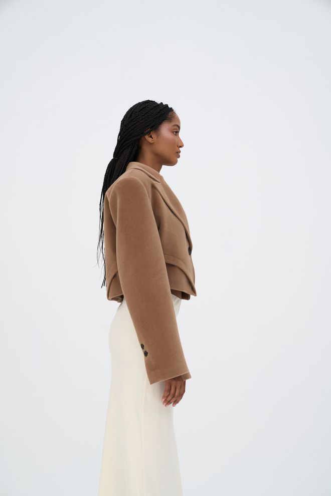 Mai Collection Jakna Rjav Eleganten Enoprsni Blazer Oblačila na debelo Pomlad