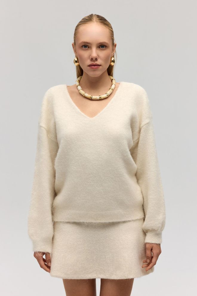 Mai Collection Бежевый Свитер С V образным Вырезом Длинные Рукава Повседневный Элегантный Оптовая продажа одежды 1