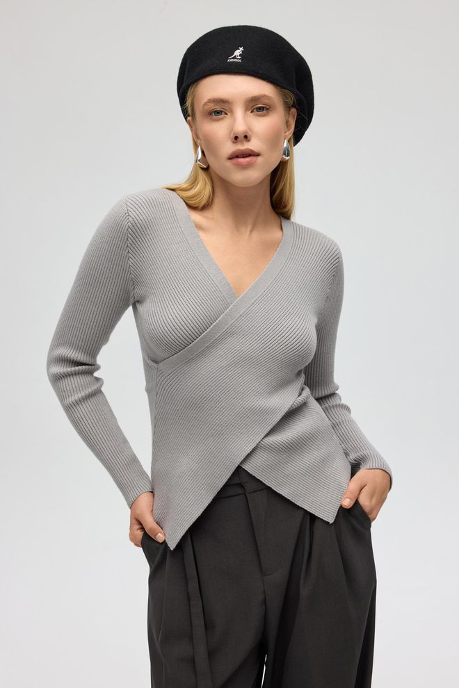 Mai Collection Gri V Yakalı Ve Dar Kesim Kazak Toptan Giyim Gündelik