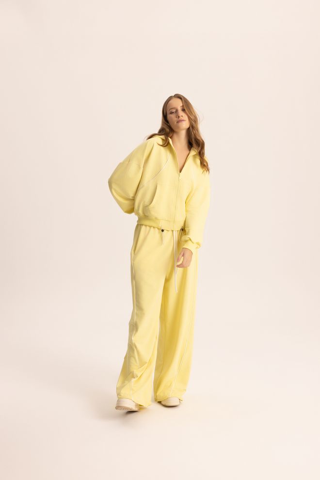 Mai Collection Yellow Tracksuit – Oversized Sport Streetwear Jogger Set Wholesale Clothing 1