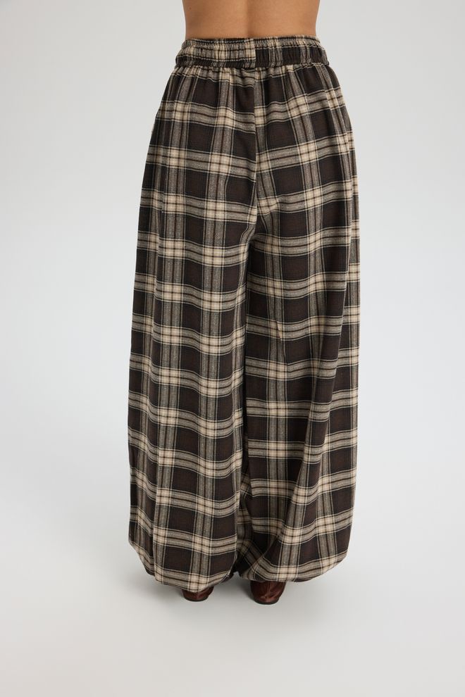 Mai Collection Bruine Palazzo Broek Met Geruit Patroon Groothandel Kleding Boho