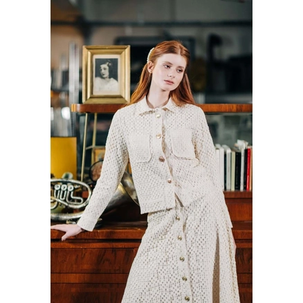 A model wears 23350 - Tweed Classic Jacket - Beige, wholesale undefined of Mare Style to display at Lonca