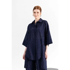 A wholesale clothing model wears 23354 - Comfortable Cut Cotton Embroidered Tunic Shirt - Navy, Turkish wholesale Shirt of Mare Style