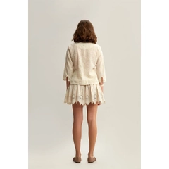 Un model de îmbrăcăminte angro poartă 23358 - Cotton Linen Blend Patterned Blouse - Beige, turcesc angro Bluză de Mare Style
