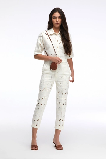 A wholesale clothing model wears  Off White Linen & Cotton Embroidered Trousers
, Turkish wholesale Pants of Mare Style
