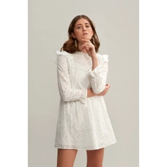 A wholesale clothing model wears 33202 - Crew Neck Long Sleeve Mini Cotton Embroidered Dress - White, Turkish wholesale Dress of Mare Style