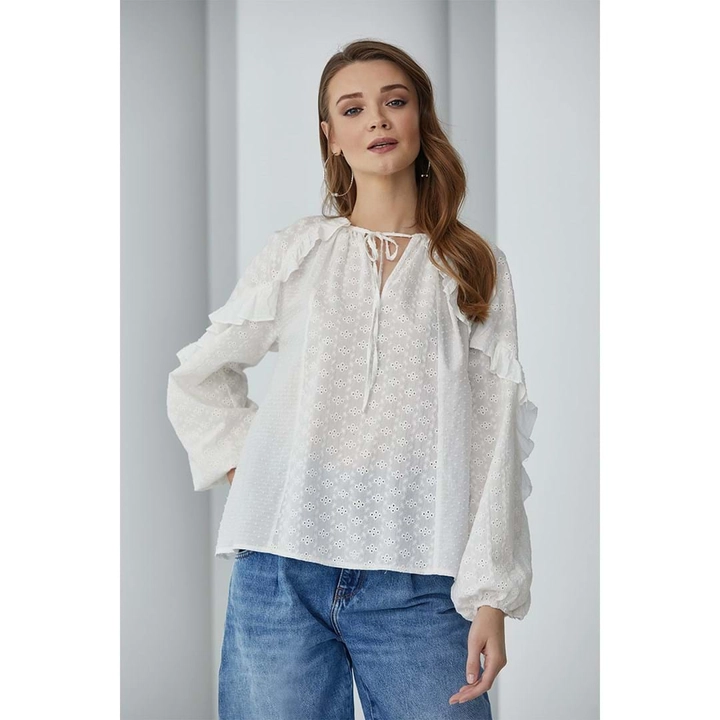 A wholesale clothing model wears 33217 - Ruffle Sleeve Detailed Cotton Brode Blouse - White, Turkish wholesale Blouse of Mare Style