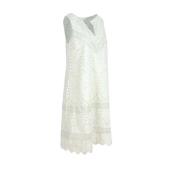 Een kledingmodel uit de groothandel draagt 33232 - Sleeveless Pure Cotton Embroidery Dress - Green, Turkse groothandel Jurk van Mare Style