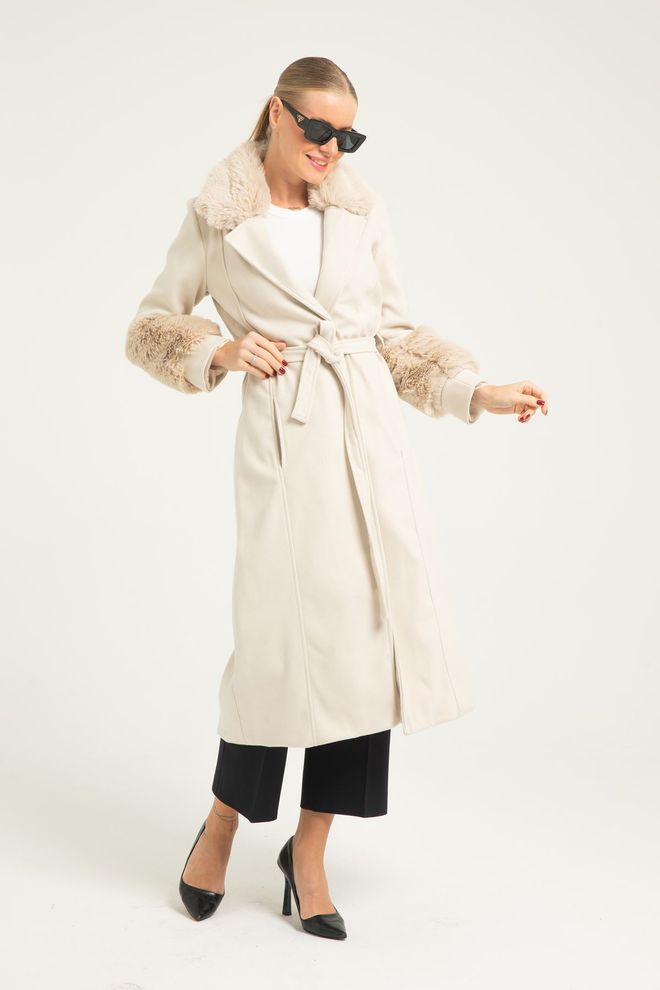 Maxi Modena Long Cachet Coat With Imported Fur Detail On Sleeves And Collar Wholesale Clothing 2