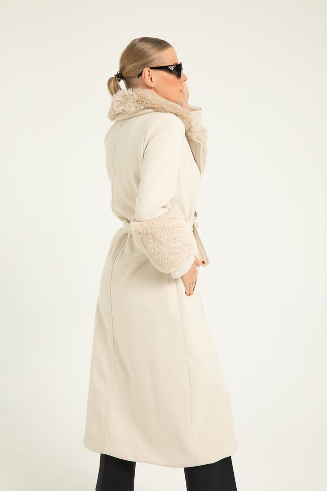 Maxi Modena Long Cachet Coat With Imported Fur Detail On Sleeves And Collar Wholesale Clothing 5