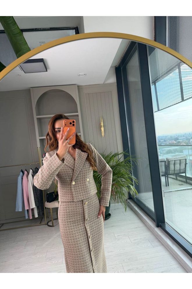 Maxi Modena Bej Resmi Dar Kalıp Damalı Takım Toptan Giyim Nostaljik