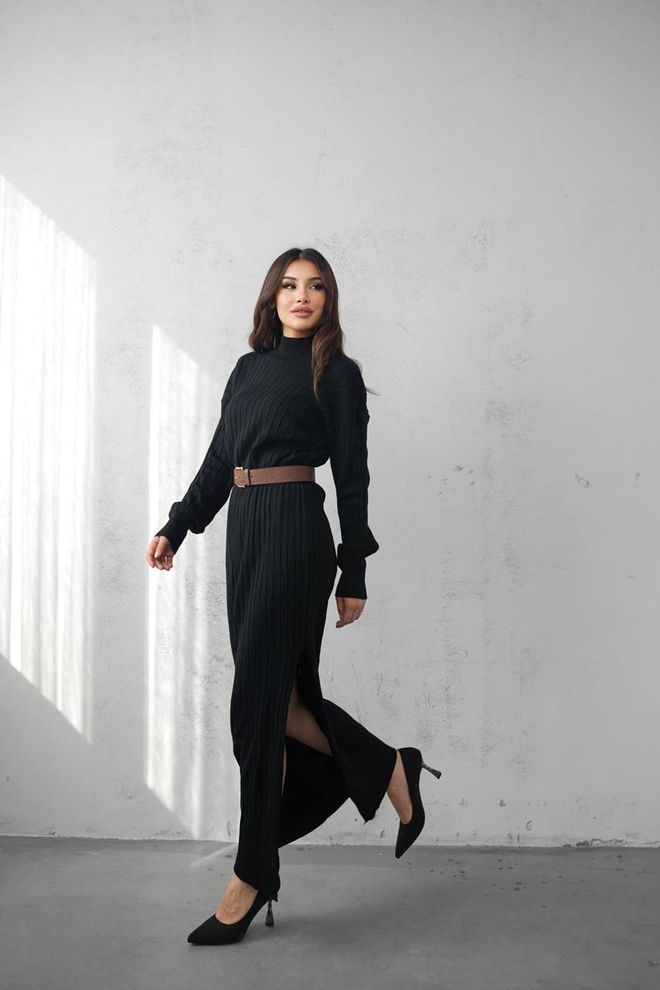 Maxi Modena Elegantné Čierne Svetrové Maxi Šaty S Vysokým Golierom Veľkoobchod s oblečením Jeseň