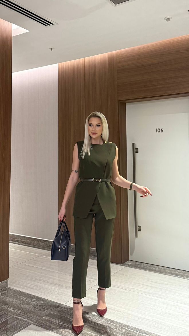 Maxi Modena بدلة نسائية بدون أكمام بتفاصيل حزام أنيق ملابس بالجملة مساء