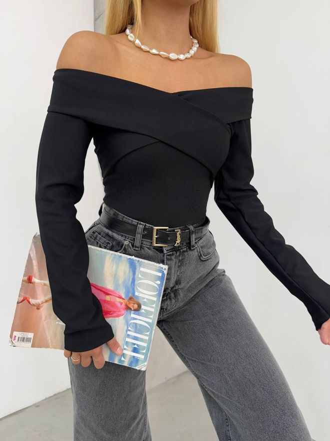 Ilia Blouse Met Gedetailleerde Kraag Zwart Groothandel Kleding Casual