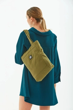 A wholesale clothing model wears mna10480-canvas-daily-hand-and-shoulder-bag-with-snap-closure-and-2-back-pockets-detail, Turkish wholesale Bag of Mina Fashion
