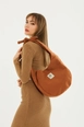 A wholesale clothing model wears mna11014-casual-model-canvas-fabric-daily-shoulder-bag-with-adjustable-fastening-strap, Turkish wholesale  of 