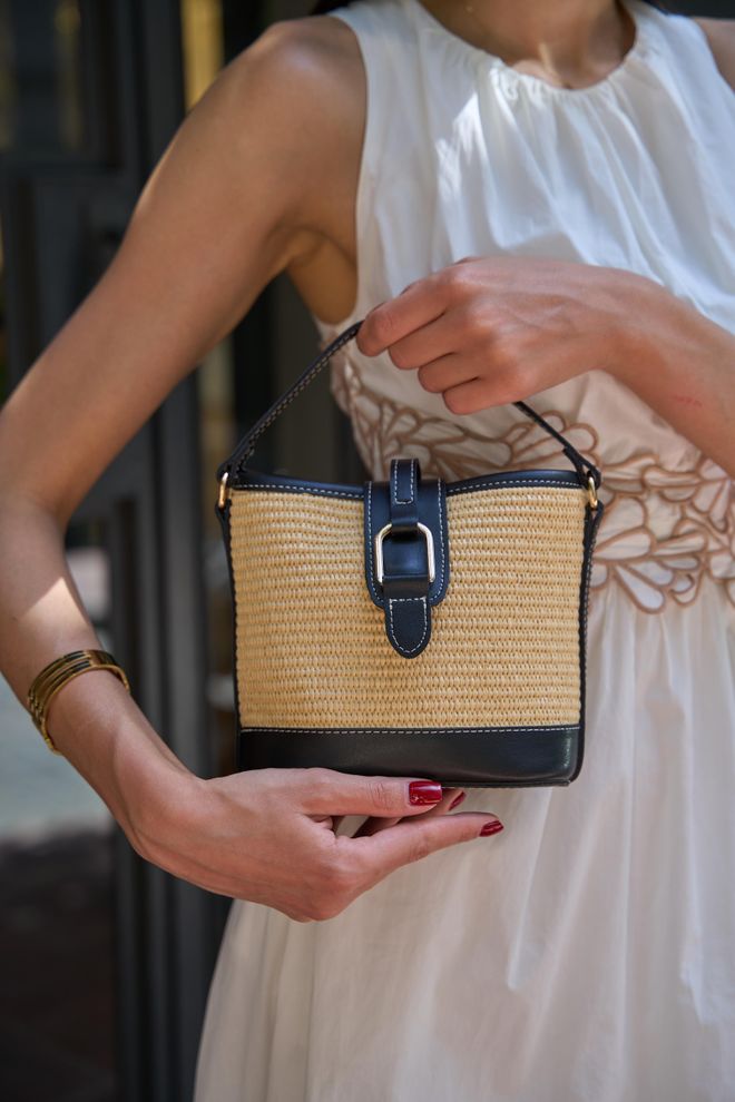 Mina Fashion Bolso de mano y hombro con hebilla de diseño moderno, paja negra Ropa al por mayor 0