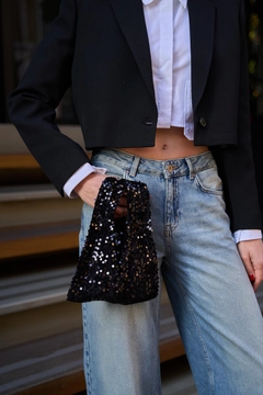 A wholesale clothing model wears mna11258-sequined-handbag-black-large-sequined, Turkish wholesale Bag of Mina Fashion