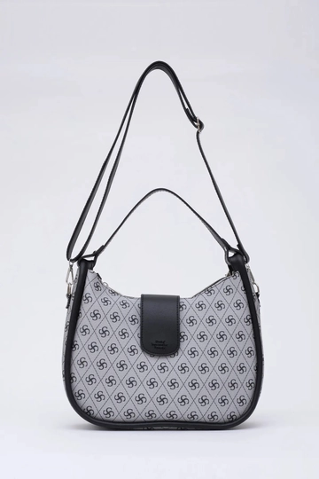 A wholesale clothing model wears  Faux Leather Double Strap Zippered Shoulder Bag
, Turkish wholesale Bag of Mina Fashion
