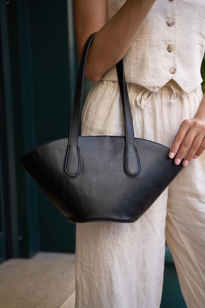 Mina Fashion Shopper In Leerlook Groothandel Kleding 4