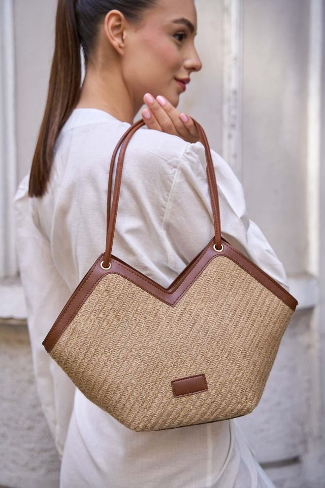 Mina Fashion Zippered Tote Bag Wholesale Clothing 1