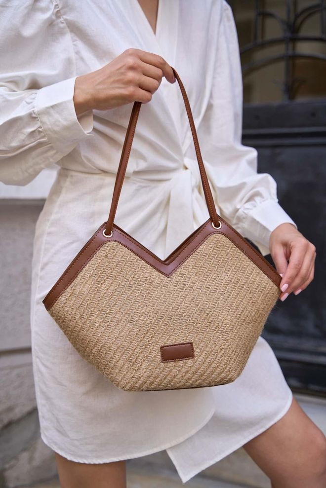 Mina Fashion Zippered Tote Bag Wholesale Clothing 4