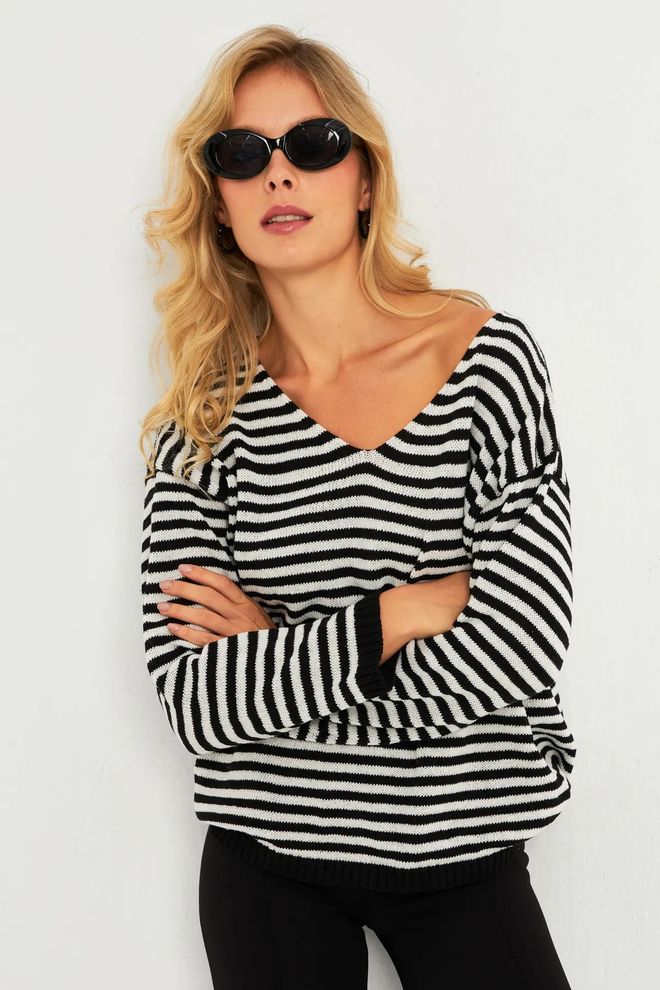 Mina Fashion Blusa In Maglia Con Scollo A V Nero Da Donna Ecru Abbigliamento all'ingrosso Casuale