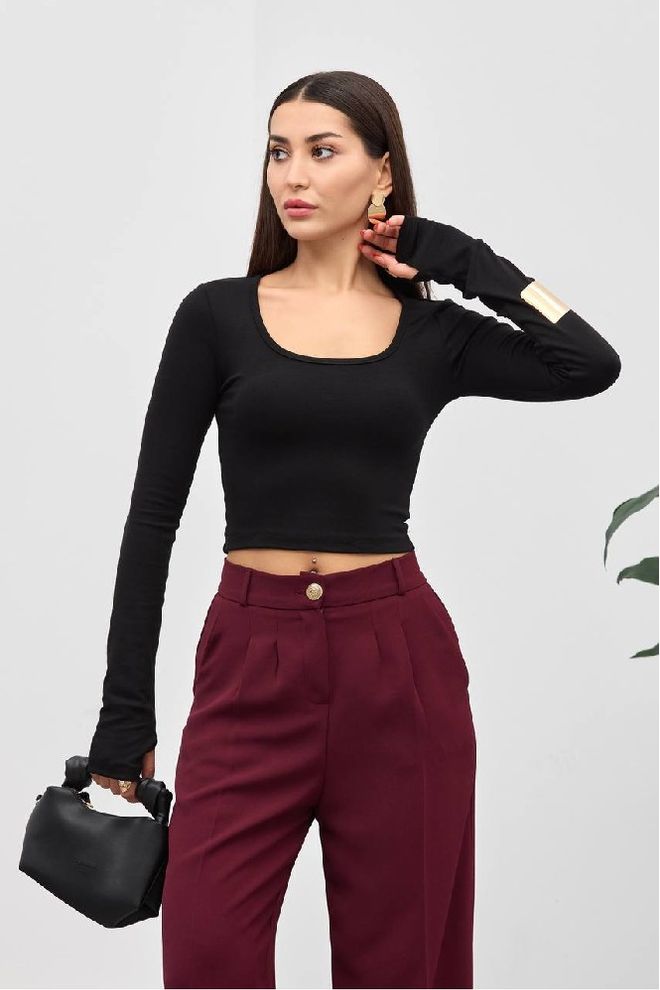Mistix Black Slim Fit Crop Blouse With Square Neck Wholesale Clothing Casual