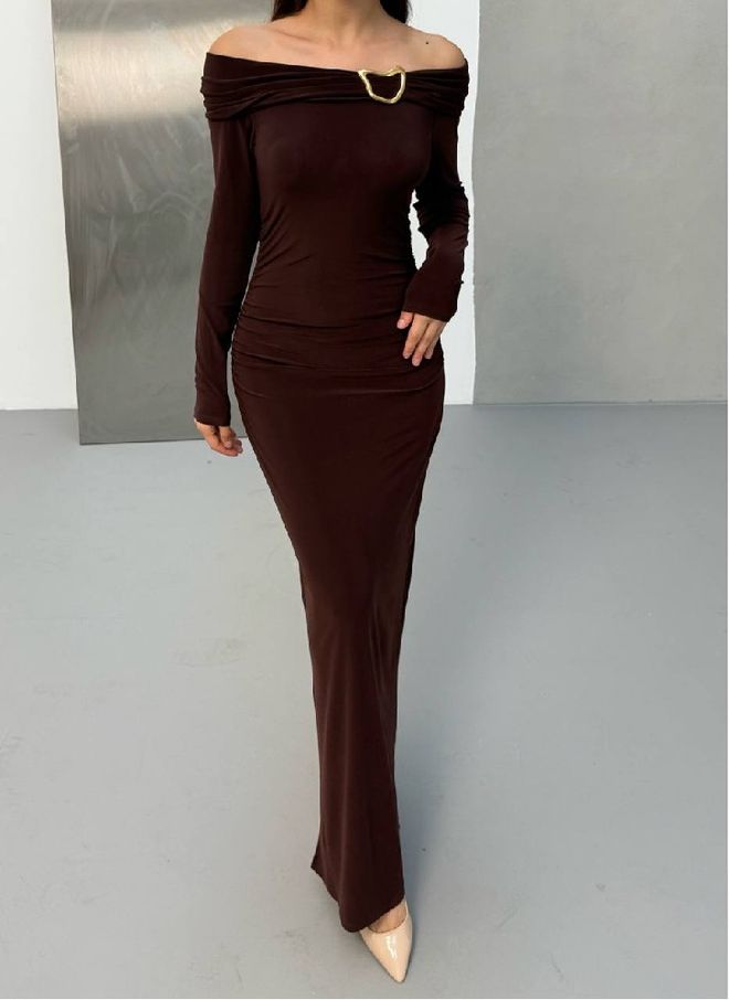 Mistix Vestido Bainha Castanho Elegante Com Decote Ombro A Ombro Roupas por atacado Sensual