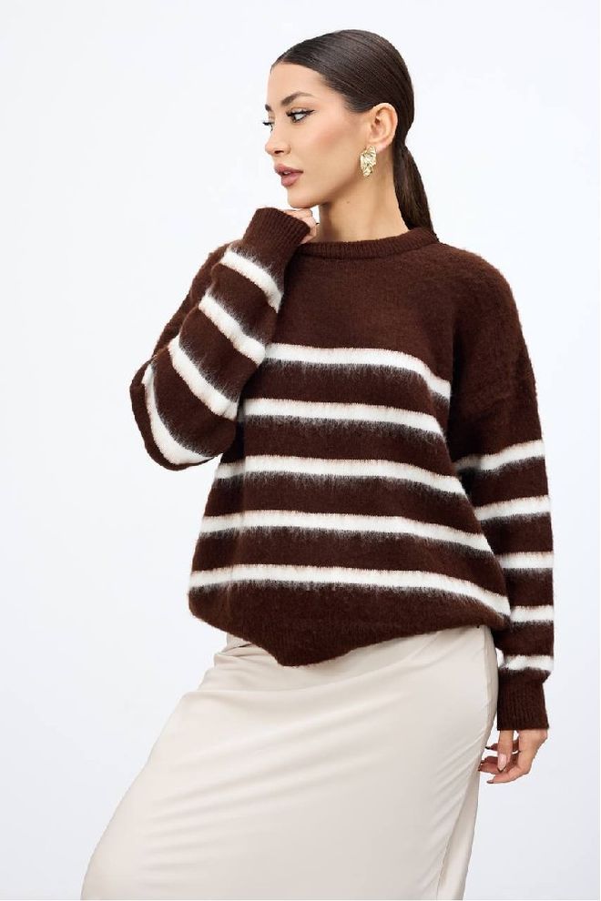 Mistix Braune Gestreifte Bluse Mit Übergroßer Passform Großhandelskleidung Lässig