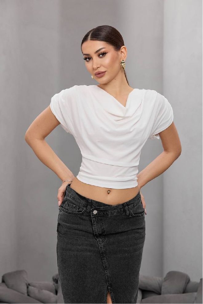 Mistix Bela Oprijeta Kratka Bluza Z Ovratnikom Oblačila na debelo Ležerno