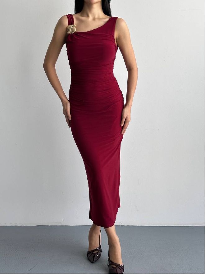 Mistix Tamsiai Raudona Kūno Formos Su Vieno Peties Iškirpte Midi Suknelė Didmeninė prekyba drabužiais Čiuožėjos