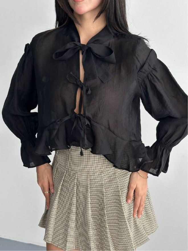 Mistix Czarna Elegancka Krótka Koszula Z Krawatem I Falbanistymi Rękawami Hurtowa sprzedaż odzieży Casual