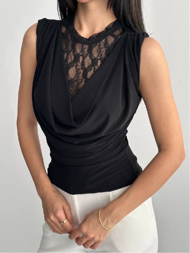 Mistix Crna Uski Kroj Bluza Bez Rukava Padajući Izrez Veleprodaja odjeće Vintage