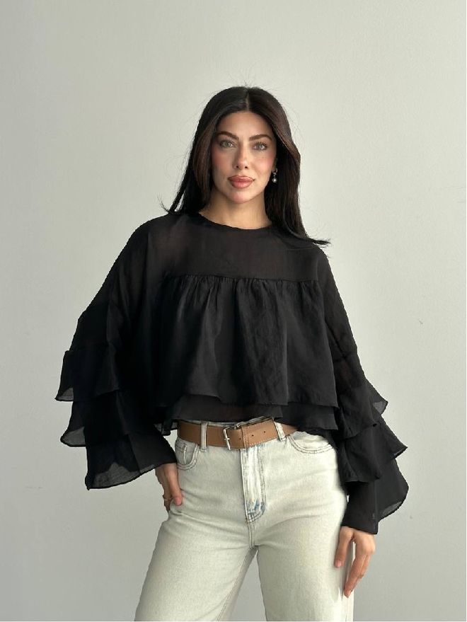 Mistix Црна Елегантна Бохо Блуза Са Руффле Рукавима И Усецима Велепродаја одеће Неформалан