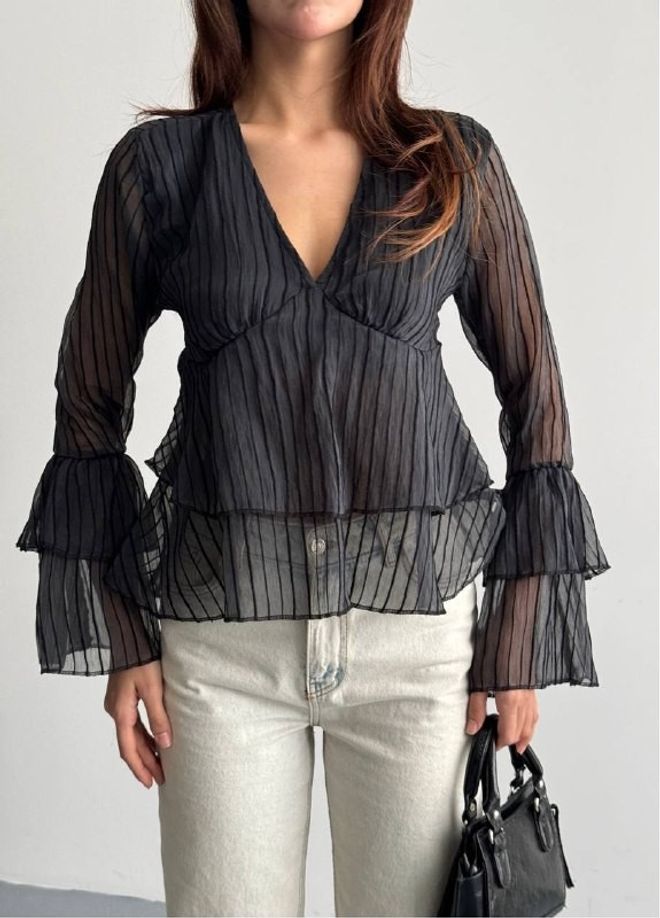 Mistix Элегантная Черная Блузка С Полосатыми Рукавами Колокол Оптовая продажа одежды Винтаж
