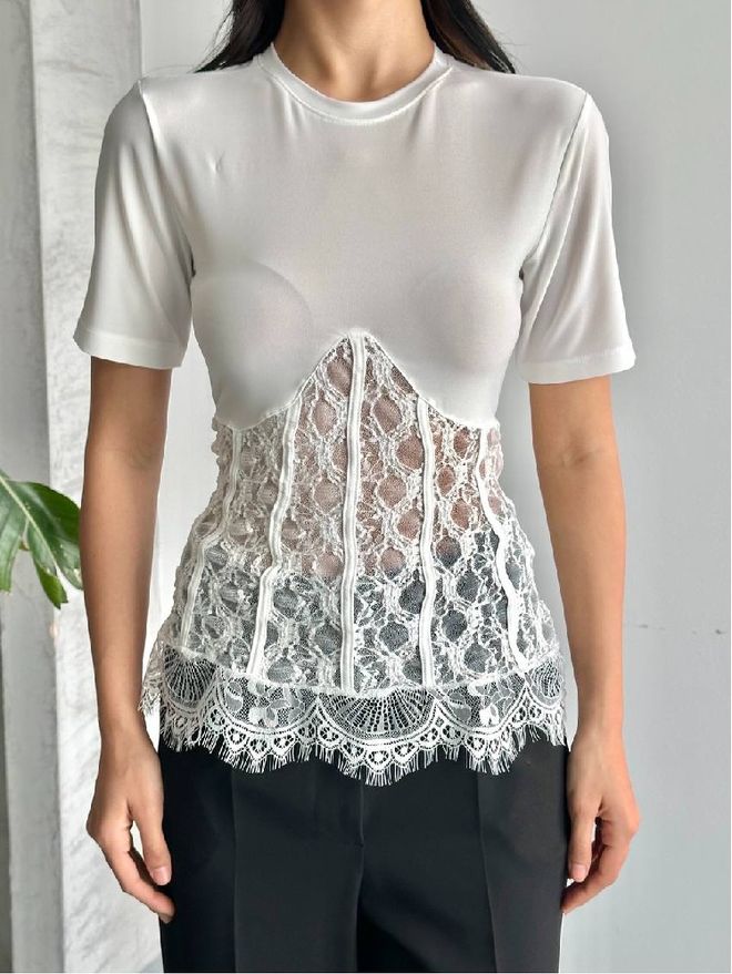 Mistix Biela Elegantná Slim Fit Blúzka S Okrúhlym Výstrihom Veľkoobchod s oblečením Vintage