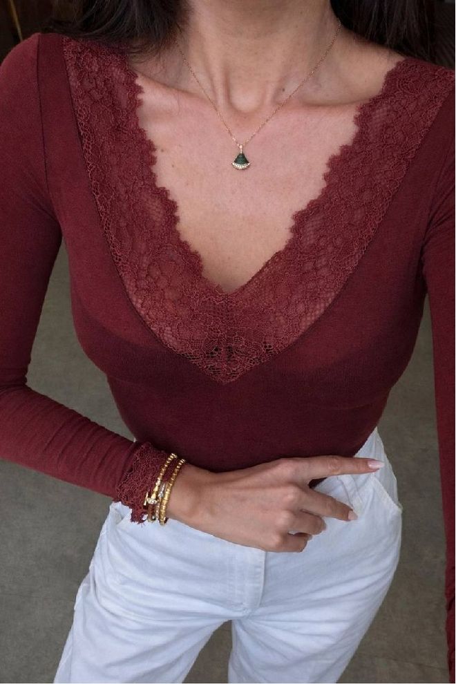 Mistix Bluza Bordo Rdeča Eleganten Ozek Kroj Oblačila na debelo Ležerno