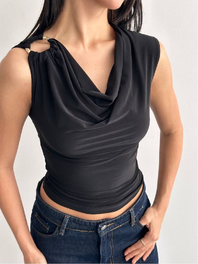 Mistix Черная Блузка Slim Fit С Вырезом капюшоном И Укороченной Длиной Оптовая продажа одежды Повседневный