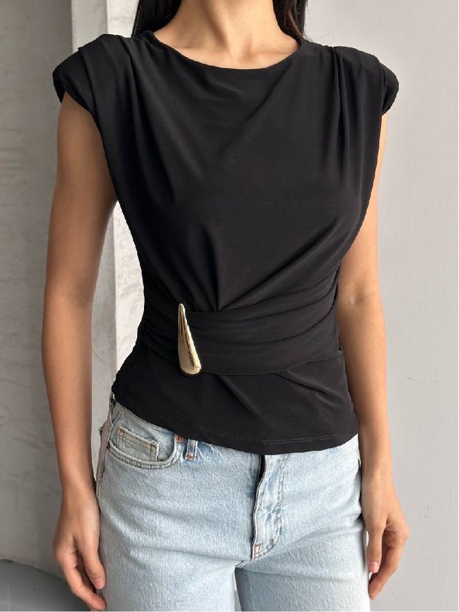 Mistix Zwarte Slim Fit Casual Elegante Blouse Met Kapmouwen Groothandel Kleding Casual