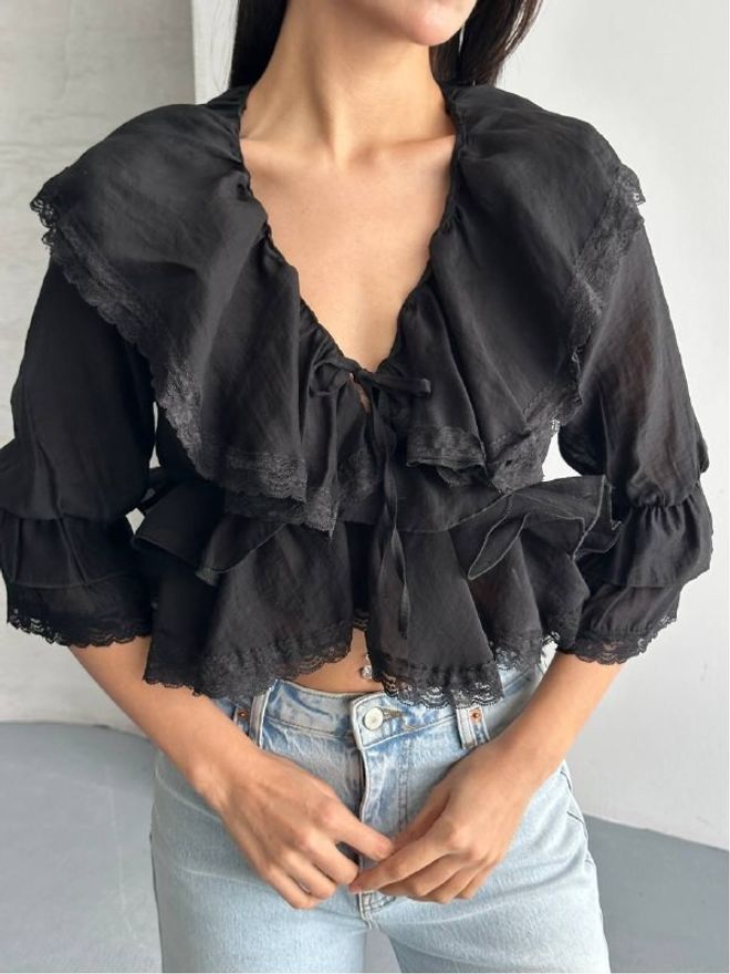 Mistix Siyah Zarif Fırfırlı Kol Crop Bluz Toptan Giyim Gündelik