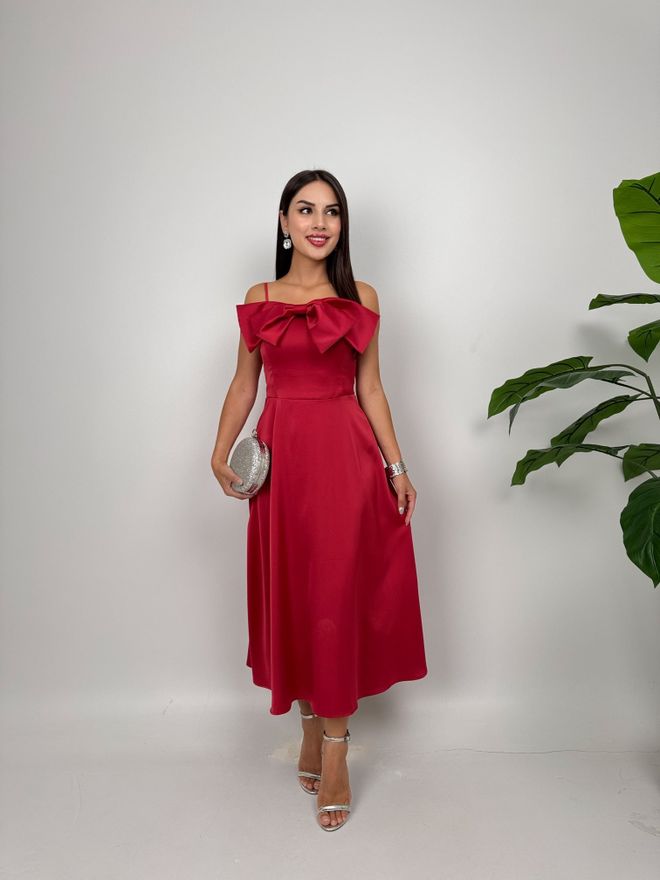 Miss Janell Czerwona Elegancka Sukienka Dopasowana I Rozkloszowana Hurtowa sprzedaż odzieży Seksowny