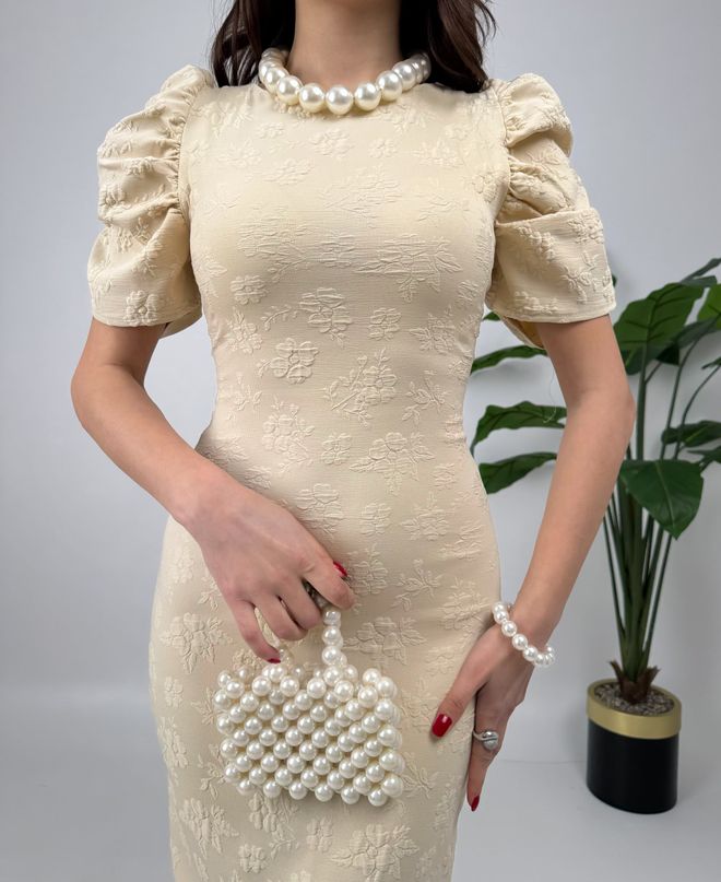 Miss Janell Beige Elegantes Blumen Sheath Kleid Großhandelskleidung Modest