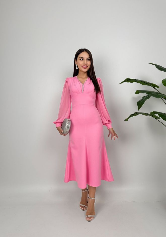 Miss Janell Elegancka Różowa Sukienka Dopasowana I Rozkloszowana Hurtowa sprzedaż odzieży Seksowny