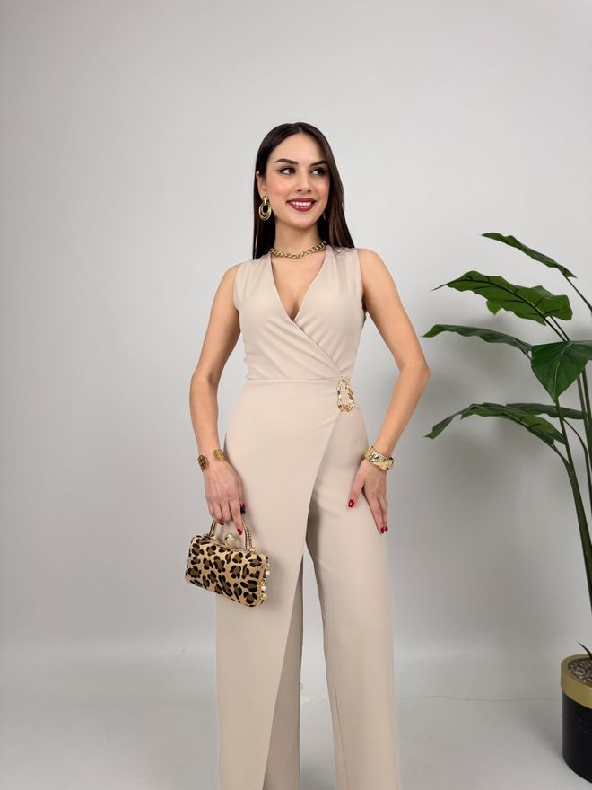 Miss Janell Μπεζ Κομψή Ραμμένη Ολόσωμη Φόρμα Με Κοντά Μανίκια Χονδρικό εμπόριο ενδυμάτων Σέξι