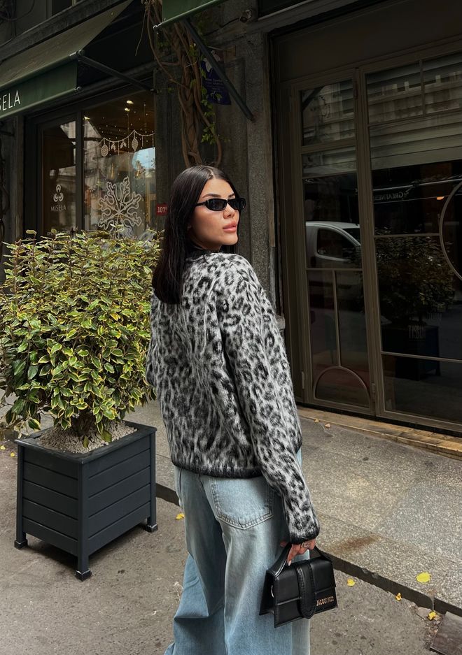 Miss Janell كارديجان أسود بطبعة حيوانات كلاسيكي ملابس بالجملة صالة